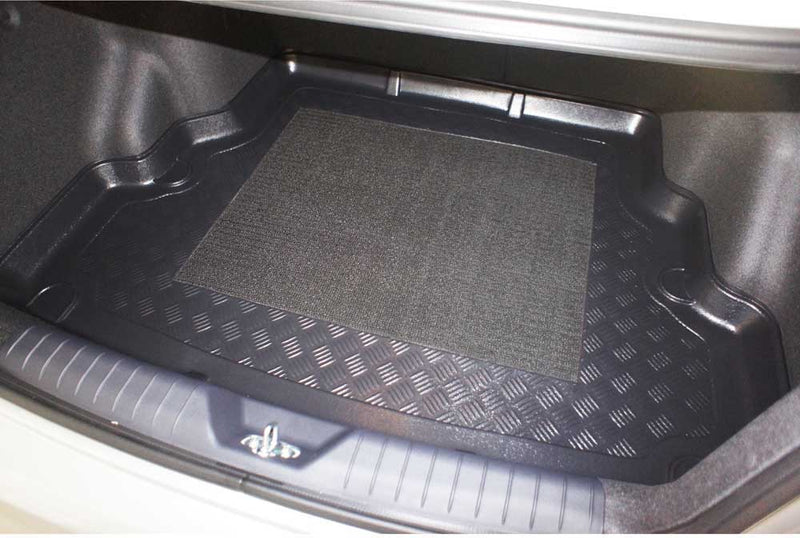 Стелка за багажник Aristar за Kia Rio III UB Sedan (03.2012 – 01.2017)