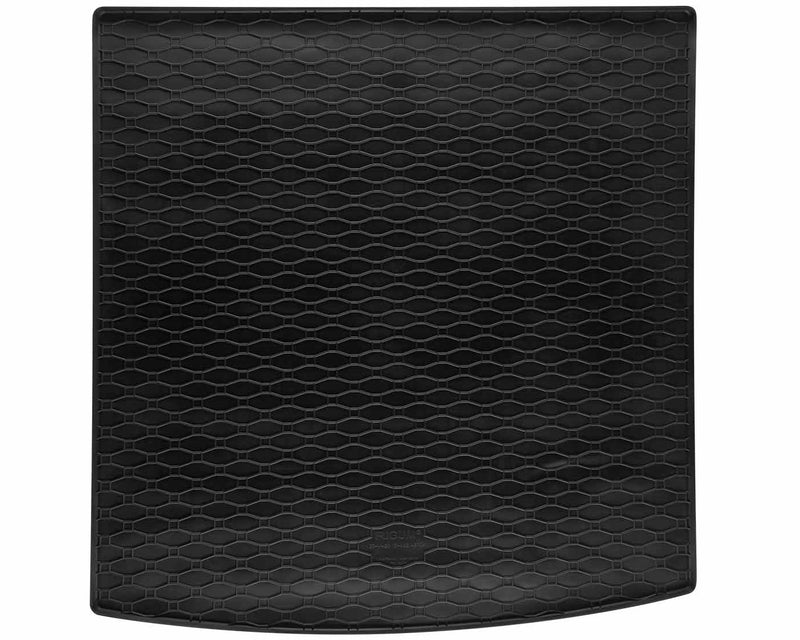 Гумена стелка за багажник Rigum за Volkswagen Golf 7 комби (2012–2019) – горно положение