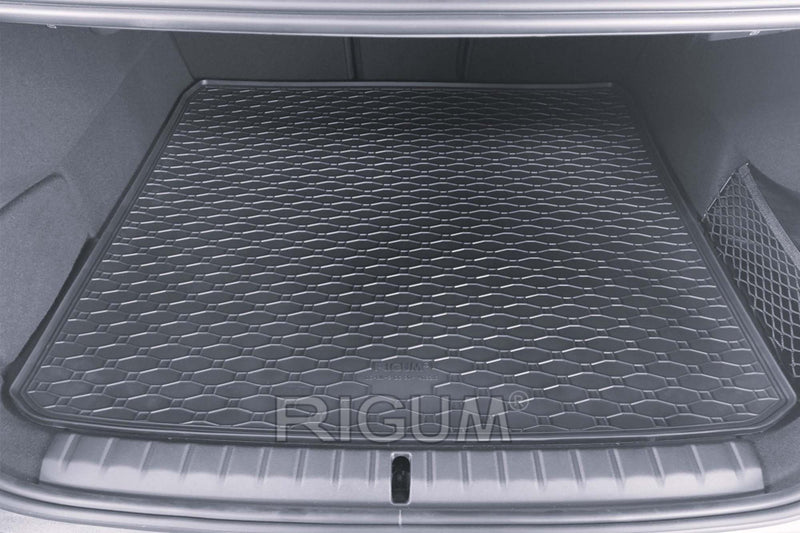 Covor de cauciuc Rigum pentru BMW Seria 2 F44 Gran Coupe (2020+)