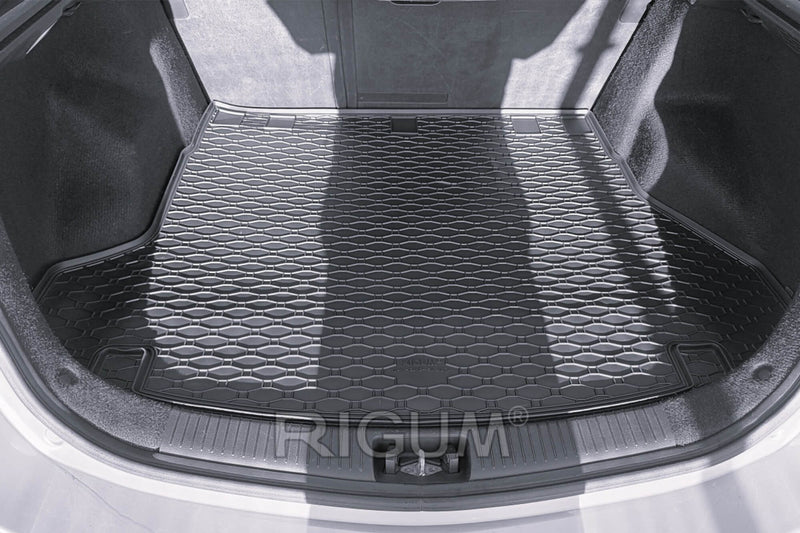 Covoraș de cauciuc Rigum pentru Hyundai i30 estate, MHEV (2012+)