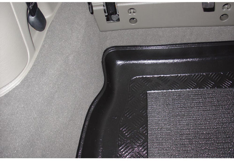 Rack feroviar ARISTAR pentru Chrysler Grand Voyager IV (STOW'N GO) VAN 7 locuri cu al treilea rând detașabil în deschiderea de sub scaune