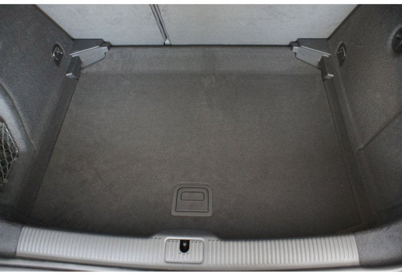 Șină portbagaj Aristar® pentru Audi A3 8V (2012-2020) poziție superioară și inferioară