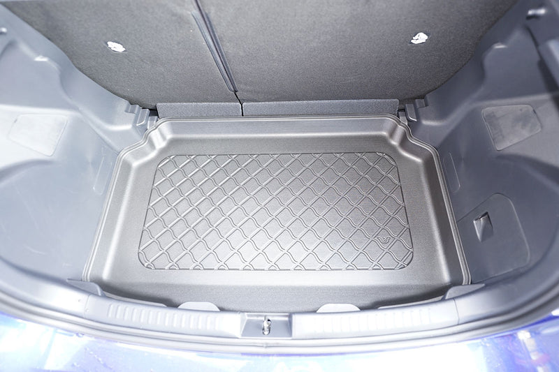 Стелка за багажник Aristar за Toyota Yaris IV (XP210) Hybrid Хечбек 5D (09.2020+) долно положение на багажника без двойно дъно