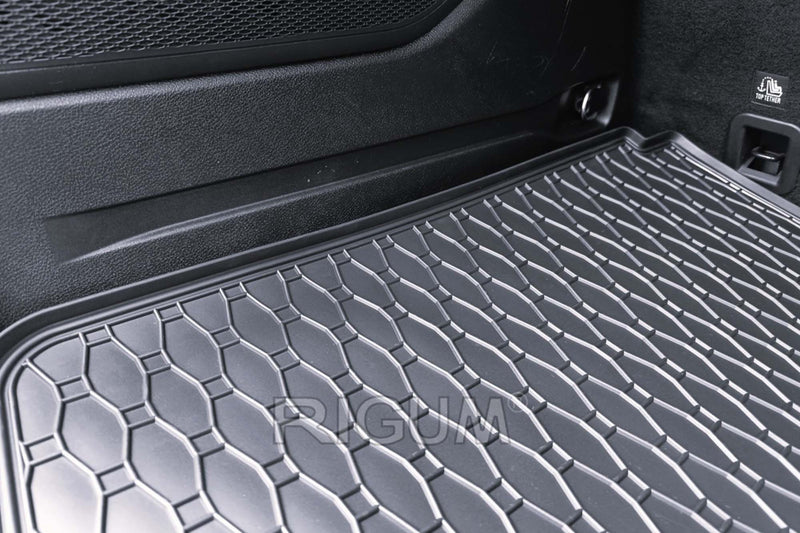 Covoraș de cauciuc Rigum pentru Fiat 500X (2015+) și Jeep Renegade/4xe/MHeV (2014+)