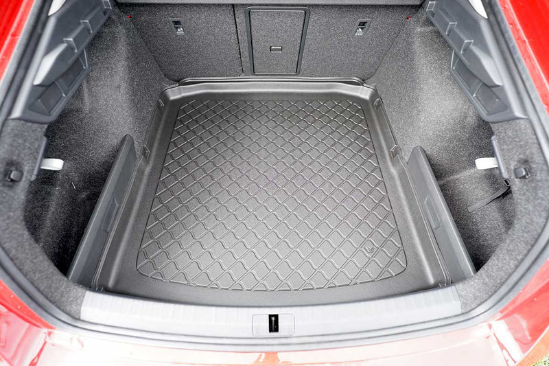 Șină pentru raft Aristar pentru Škoda Octavia IV 5 door hatchback (2020+) nu pentru versiunea iV Plug-in Hybrid