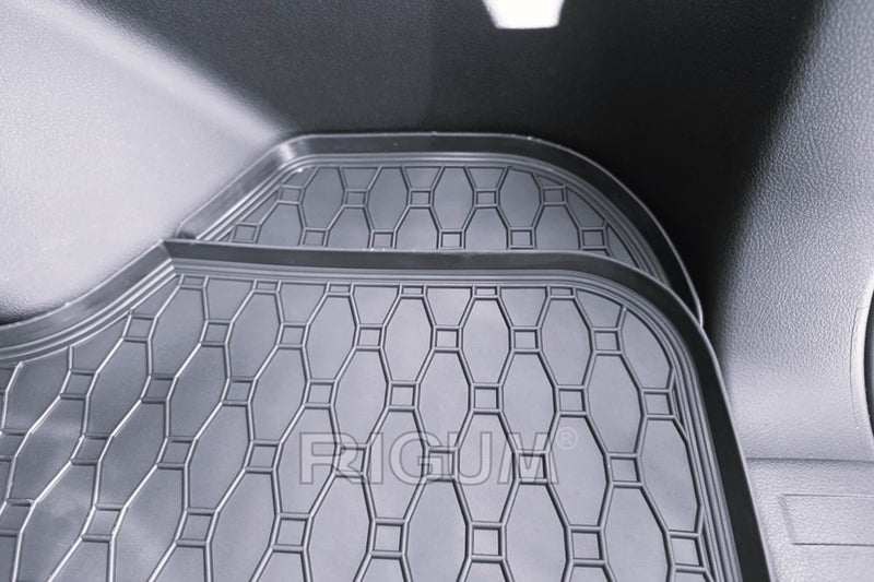 Covoraș de cauciuc Rigum Toyota Land Cruiser 150 (2009-2018/2018+) - 5 locuri