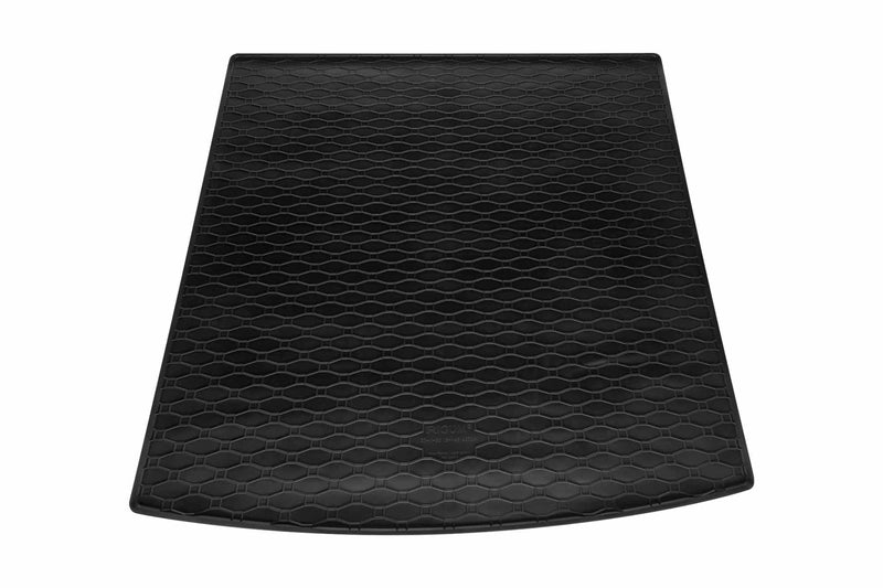 Гумена стелка за багажник Rigum за Volkswagen Golf 7 комби (2012–2019) – горно положение