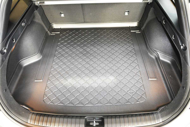 Стелка за багажник Aristar Guardliner за Kia Ceed III (CD) (2018+), SW / Комби (5 врати), съвместима с модели със система за монтажни релси с/без субуфер не е за Plug-in хибридна версия