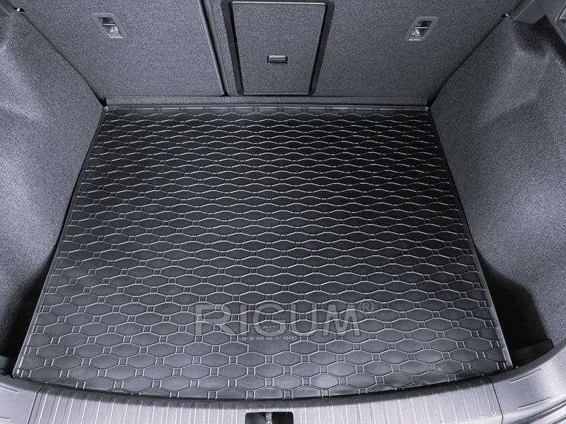 Covoraș de portbagaj din cauciuc Rigum pentru Skoda Karoq 4x4 și Seat Ateca 4x4 (2017+)