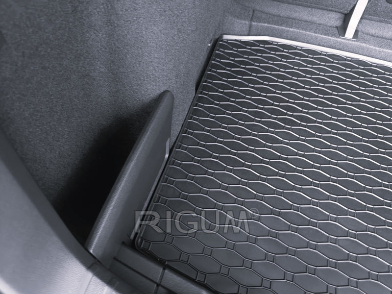 Covoraș de portbagaj din cauciuc Rigum pentru Skoda Karoq 4X2, Seat Ateca 4X2 (2016+)
