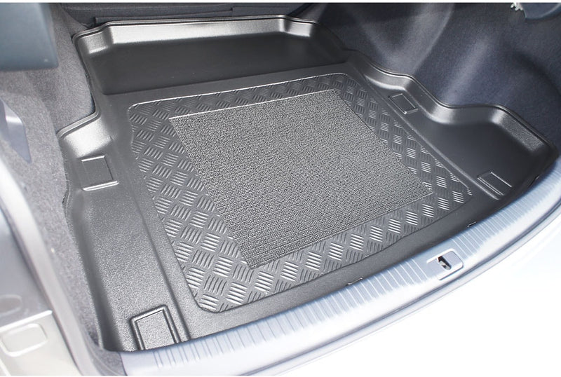 Стелка за багажник Aristar за Lexus IS III (XE30) хибриден седан (06.2013+)