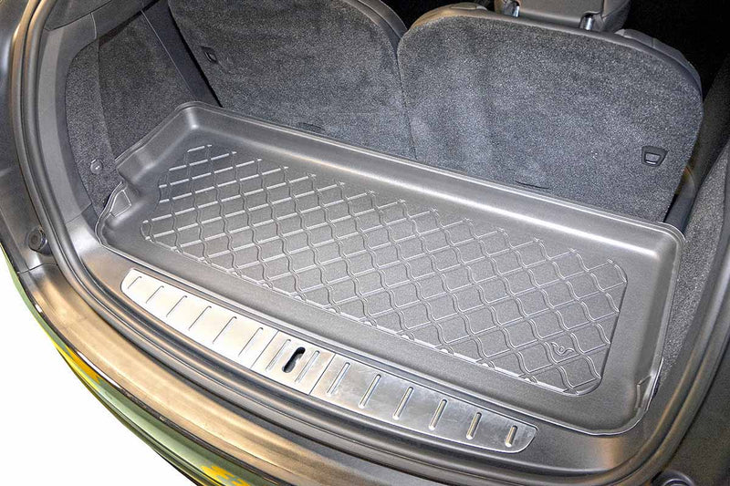 Aristar Rack Rail pentru Tesla Model X (18.10.2016+) SUV (5 uși), în spatele scaunelor din al treilea rând 6/7 locuri