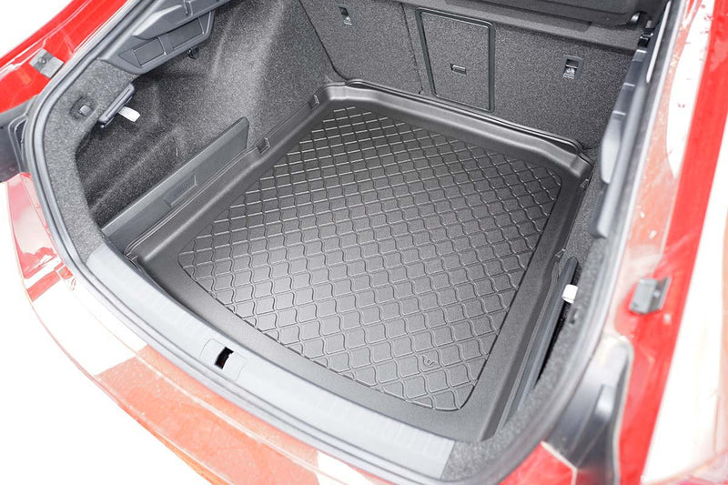 Șină pentru raft Aristar pentru Škoda Octavia IV 5 door hatchback (2020+) nu pentru versiunea iV Plug-in Hybrid