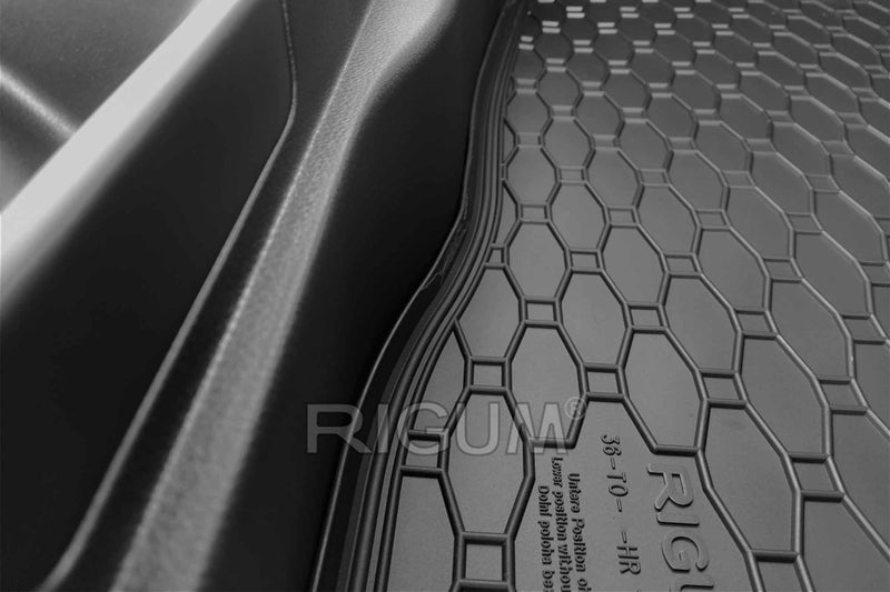 Covoraș de cauciuc Rigum pentru Toyota C-HR (2016+) negru