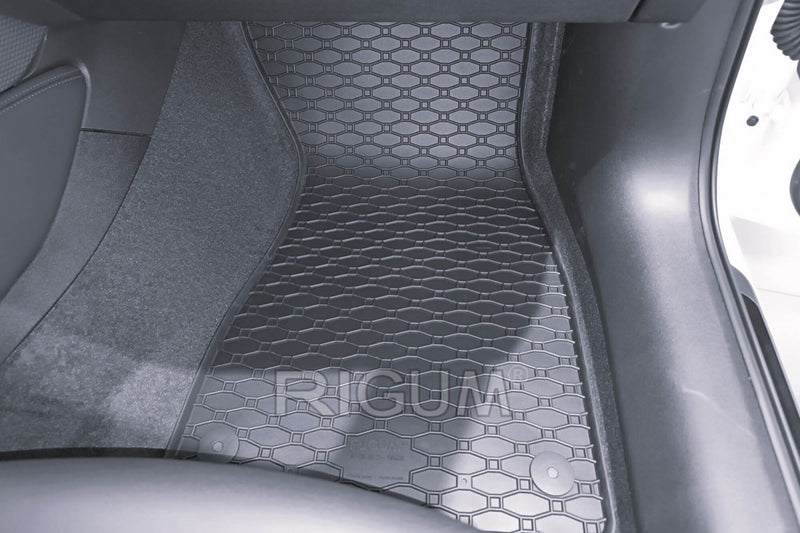 Гумени стелки Rigum за Audi A5 MHEV/PHEV (2025+), Audi A6 MHEV (2025+), 4 части