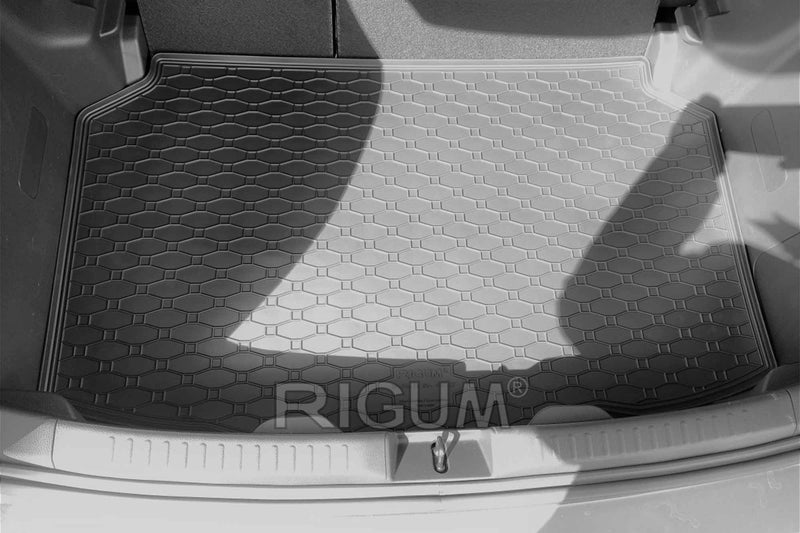 Covoraș de cauciuc Rigum pentru Toyota Yaris, Yaris Hybrid (2020+) și Mazda 2 Hybrid (2022+)