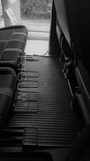 Covorașe din cauciuc Rigum pentru Peugeot Expert (2016+), 5 locuri, al doilea rând, 1 parte, negru