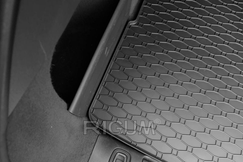 Covoraș de cauciuc Rigum pentru Ford Kuga, Kuga MHEV, Kuga PHEV (2020+)