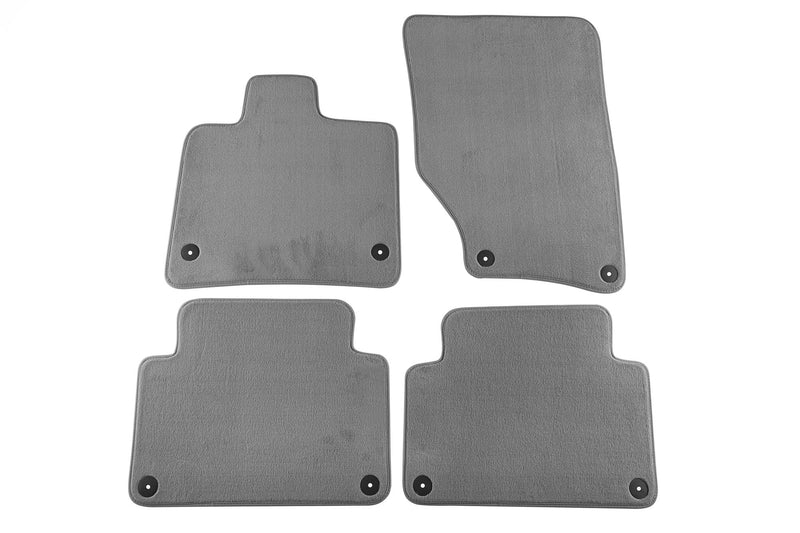 Мокетни стелки Petex за Audi Q7 (2006–2015), Comet, 4 части, сиви, захват B018