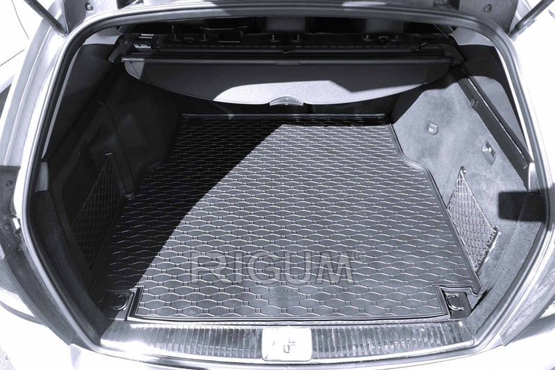 Covoraș din cauciuc Rigum pentru Mercedes C class S204 estate (2007+)