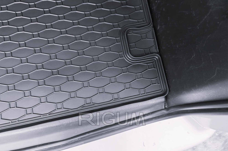 Covoraș de portbagaj din cauciuc Rigum pentru Citroen Berlingo și Peugeot Partner (2008+) - 5 locuri