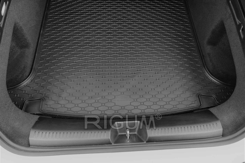 Covoraș de cauciuc Rigum pentru Mercedes CLA C118, Shooting Brake (2020+)