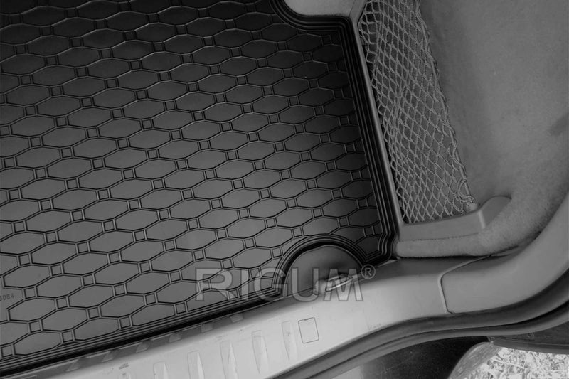 Covor de cauciuc Rigum pentru BMW Seria 3 E91 Estate (2005-2012)