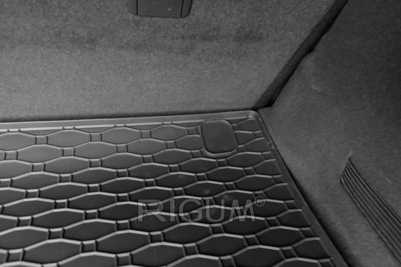 Covoraș de cauciuc Rigum pentru Dacia Jogger 5 locuri (2022+)