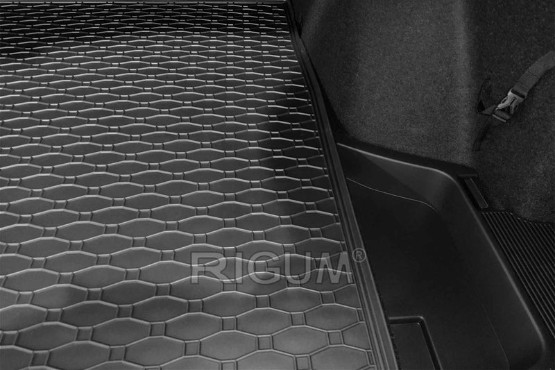 Covoraș de cauciuc Rigum pentru Mazda 6 estate (2012-2016/2017+)