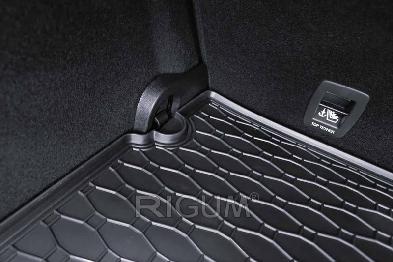 Covoraș de cauciuc Rigum compatibil cu Renault Megane Grandtour (2016+), poziție superioară