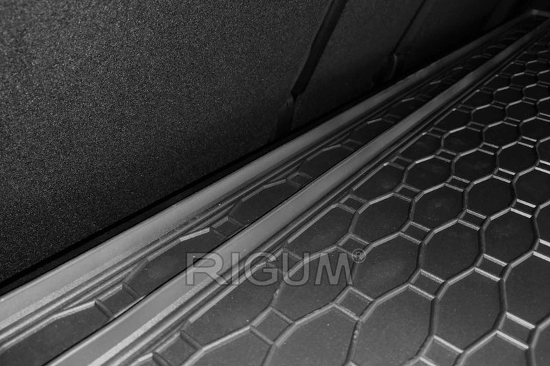 Covoraș de cauciuc Rigum pentru Mercedes EQB X243 (2022+) și GLB X247 (2019+)
