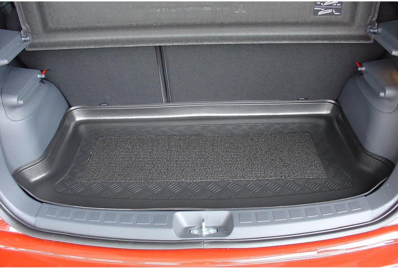 Стелка за багажник ARISTAR за Mitsubishi Colt ZM Хечбек (11.2008–2013) с горно положение на багажника