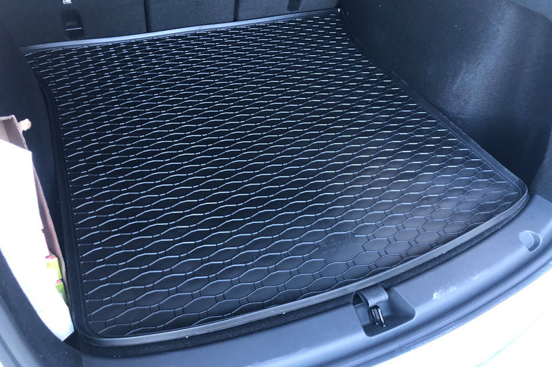 Covoraș de cauciuc Rigum pentru Tesla Model Y (2021+)