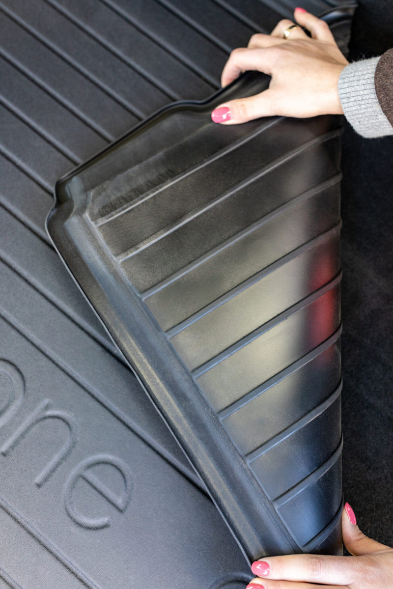 Covoraș de portbagaj din cauciuc Frogum pentru Mercedes C class W204 estate (2007-2014)