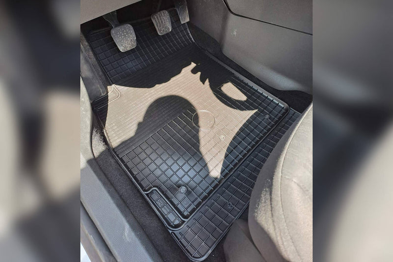 Covorașe din cauciuc Gumarny Zubri pentru Chevrolet Orlando (2010-2018)
