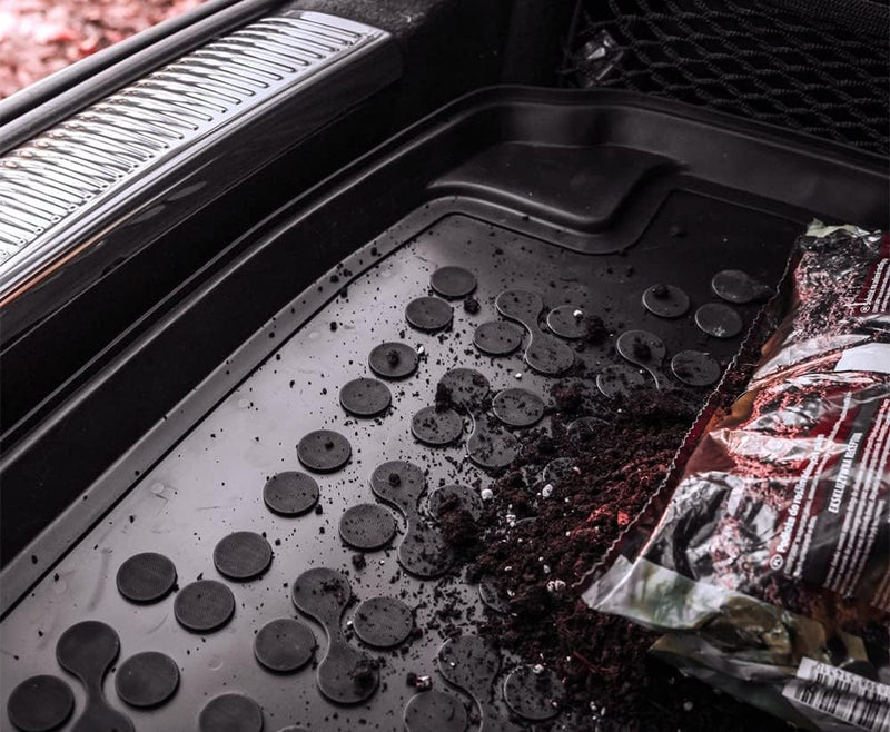 Covoraș de cauciuc Rezaw-Plast pentru Audi A4 B9 Sedan (2015+)