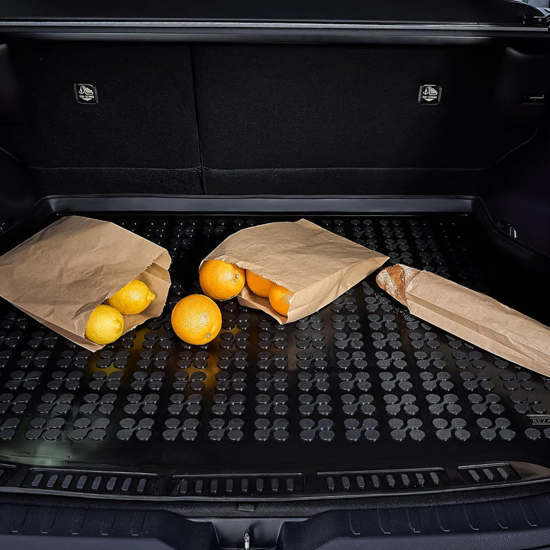 Covoraș de cauciuc Rezaw-Plast pentru Audi A4 B9 Sedan (2015+)