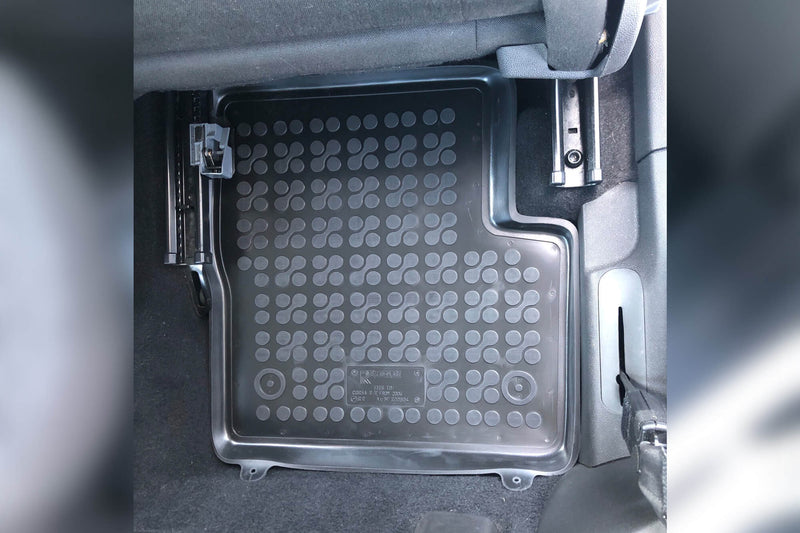 Covorașe din cauciuc Rezaw-Plast pentru Opel Corsa D (2006-2014) tip bazin