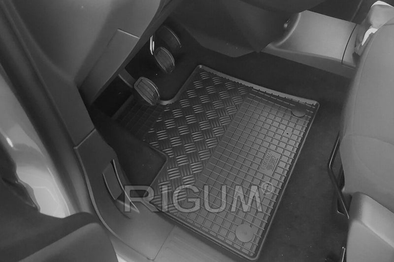 Gumeni stelki Rigum pentru Opel Combo E (2018+) 5 locuri, 4 părți