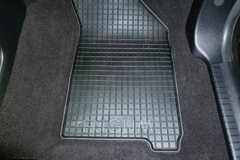 Covorașe de cauciuc Rigum pentru Dodge Journey (2008+)