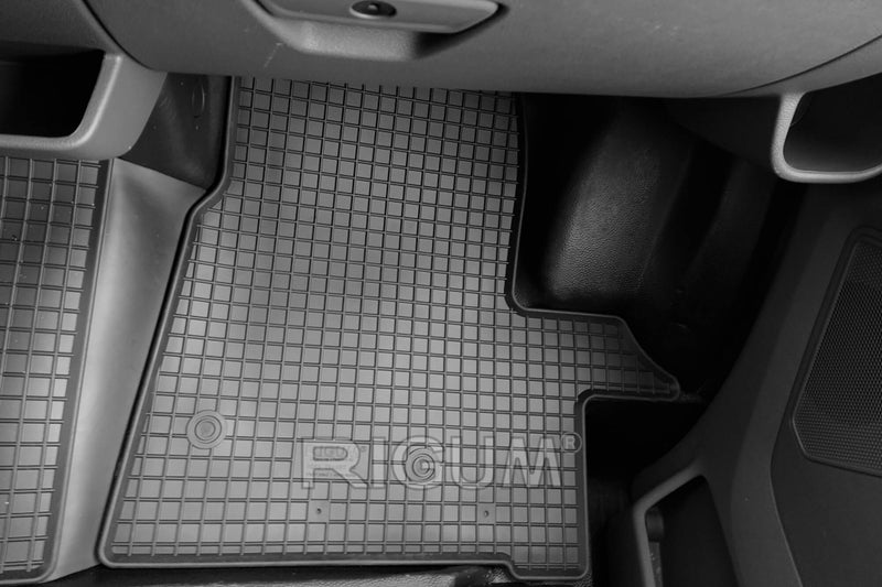 Gumeni stelki Rigum pentru Ford Transit (2015+) 3 locuri