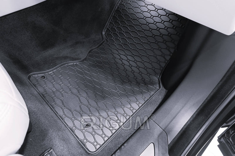 Covorașe din cauciuc Rigum pentru Range Rover Velar (2017+)