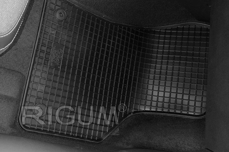 Gumeni stelki Rigum pentru VW Golf VIII (2019+) combi