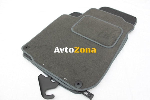 Мокетни стелки Petex за Vw Golf 4 / Vw Bora / Vw Beetle / Skoda Octavia 1 (1997-2010) / Seat Leon / Toledo (1999-2005) - сиви - Avtozona