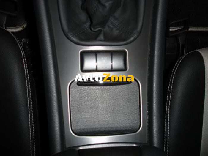 Капаче за централната конзола на Mercedes W203/C203 C-Class (2001-2008) - Avtozona